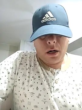 chicoguapo8 online show from 21, 2, 2025