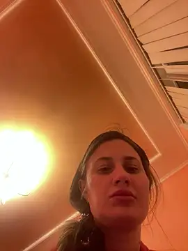 Snapshot of Flossy_Vettie chatting on 24, 4, 2026 Flossy Vettie online show from 24, 4, 2026