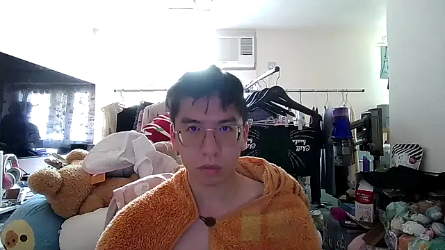 Snapshot of charlie_xdd chatting on 21, 2, 2026 charlie xdd online show from 21, 2, 2026