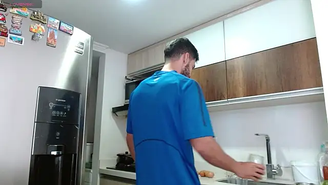 Noah jhonsonn online show from 1, 3, 2025