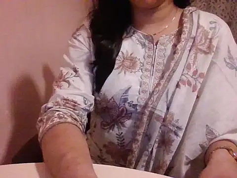 Snapshot of Pinky_4 chatting on 17, 2, 2026 Pinky 4 online show from 17, 2, 2026