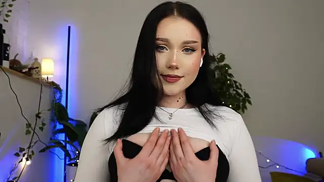 ScarletBlaze online show from 22, 2, 2025