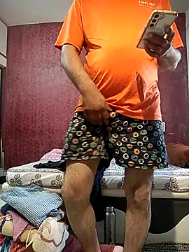 Snapshot of hornydick4you chatting on 15, 11, 2025 hornydick4you online show from 15, 11, 2025