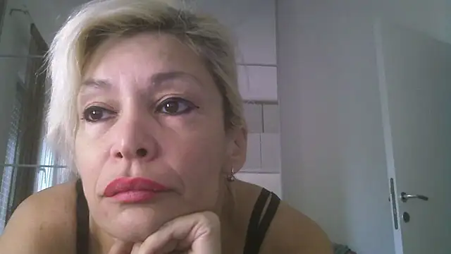 EvaaMina online show from 29, 9, 2025