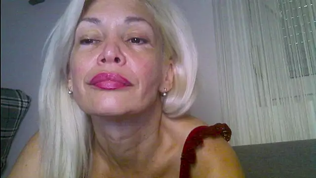 EvaaMina online show from 7, 7, 2026