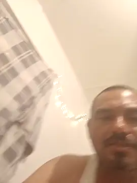 Snapshot of Abe16 chatting on 1, 10, 2025 Abe16 online show from 1, 10, 2025