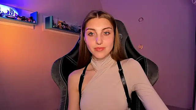 CassiaBlade1 online show from 12, 1, 2025