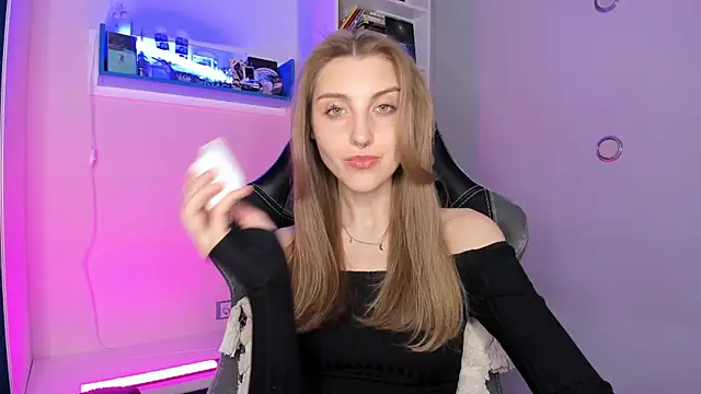 CassiaBlade1 online show from 16, 3, 2025