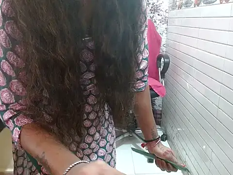 LovingPihu online show from 30, 10, 2025