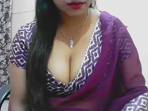 Snapshot of LovingPihu chatting on 24, 4, 2026 LovingPihu online show from 24, 4, 2026