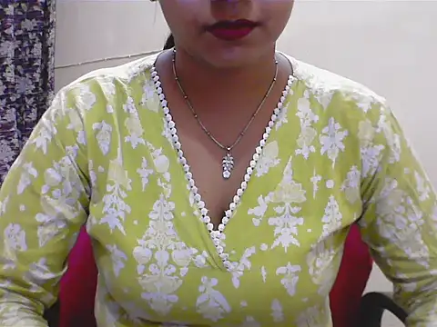 Snapshot of LovingPihu chatting on 30, 4, 2026 LovingPihu online show from 30, 4, 2026