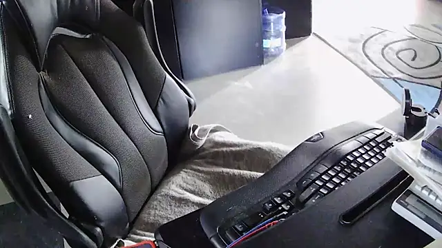 TrevorSteele online show from 13, 9, 2025