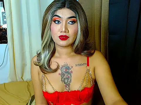 Snapshot of SweetCumFrancine chatting on 23, 12, 2024 SweetCumFrancine online show from 23, 12, 2024