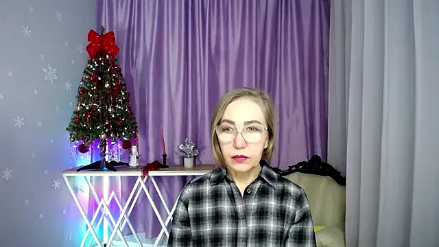 queen a n i online show from 15, 1, 2026