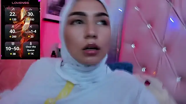 Snapshot of DarshaKhemu chatting on 7, 12, 2024 DarshaKhemu online show from 7, 12, 2024