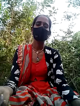 Snapshot of Mohni_Das chatting on 8, 12, 2024 Mohni Das online show from 8, 12, 2024