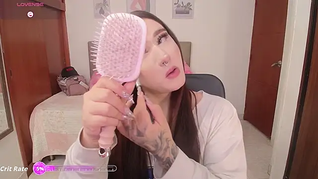 Miley Baker online show from 29, 11, 2025