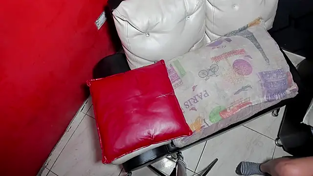 Snapshot of Blow2job-Lat chatting on 16, 2, 2026 Blow2job-Lat online show from 16, 2, 2026