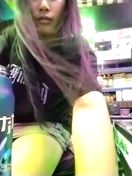 Snapshot of NannyNannybabe chatting on 12, 9, 2025 NannyNannybabe online show from 12, 9, 2025