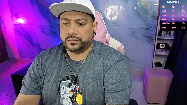 Snapshot of jacoob_woods chatting on 28, 4, 2026 jacoob woods online show from 28, 4, 2026