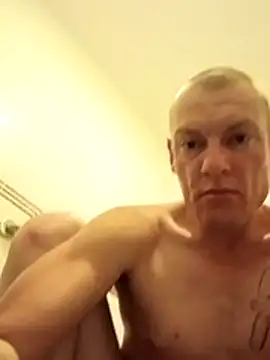 Xhotxdudexx online show from 25, 6, 2026
