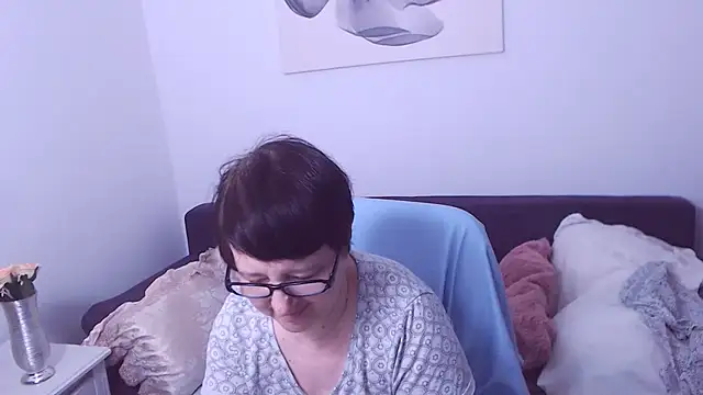 Snapshot of ChristaRose chatting on 18, 4, 2026 ChristaRose online show from 18, 4, 2026