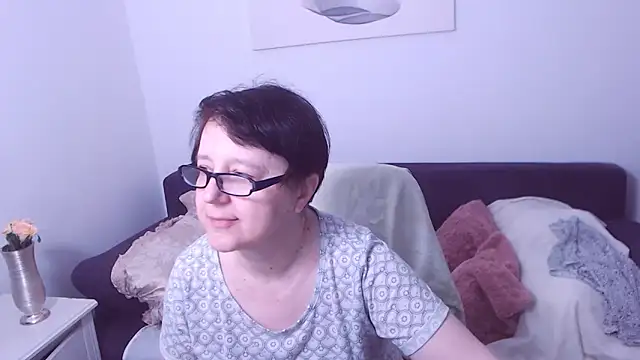 Snapshot of ChristaRose chatting on 24, 4, 2026 ChristaRose online show from 24, 4, 2026