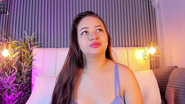 Snapshot of AnaisClark chatting on 2, 6, 2026 AnaisClark online show from 2, 6, 2026