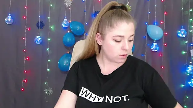 Snapshot of JessikaDaniel chatting on 10, 1, 2025 JessikaDaniel online show from 10, 1, 2025