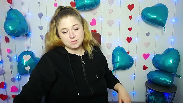 Snapshot of JessikaDaniel chatting on 14, 2, 2025 JessikaDaniel online show from 14, 2, 2025