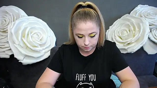 Snapshot of JessikaDaniel chatting on 12, 9, 2025 JessikaDaniel online show from 12, 9, 2025