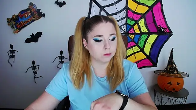 Snapshot of JessikaDaniel chatting on 17, 10, 2025 JessikaDaniel online show from 17, 10, 2025