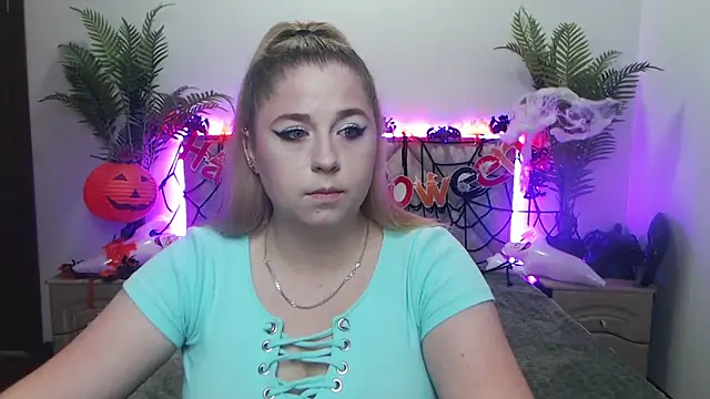 Snapshot of JessikaDaniel chatting on 18, 10, 2025 JessikaDaniel online show from 18, 10, 2025