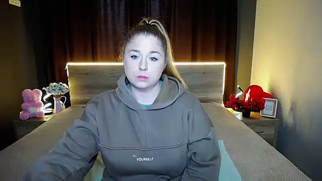 JessikaDaniel online show from 24, 2, 2026