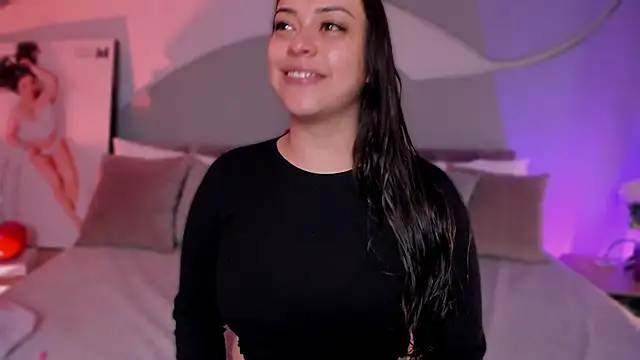 Nicolle W online show from 28, 3, 2026