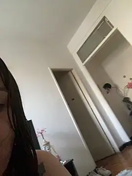 Yosipaez online show from 9, 10, 2025