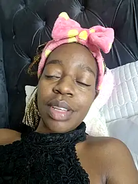 Snapshot of Sexynaughty_Gal chatting on 15, 2, 2025 Sexynaughty Gal online show from 15, 2, 2025