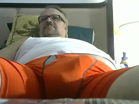 HungHugeMaxMagnummann online show from 12, 12, 2024