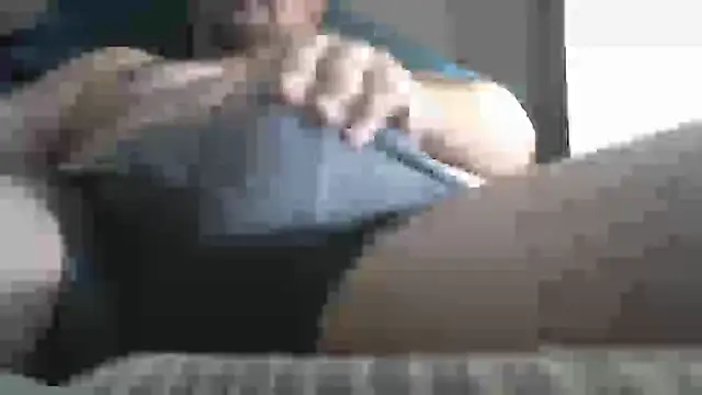 HungHugeMaxMagnummann online show from 8, 9, 2025