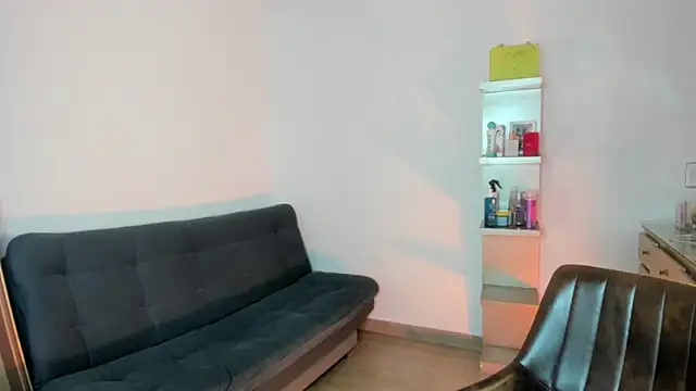 Snapshot of emma_rules99 chatting on 25, 9, 2025 emma rules99 online show from 25, 9, 2025