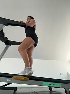 lau ass goddess online show from 2, 3, 2026