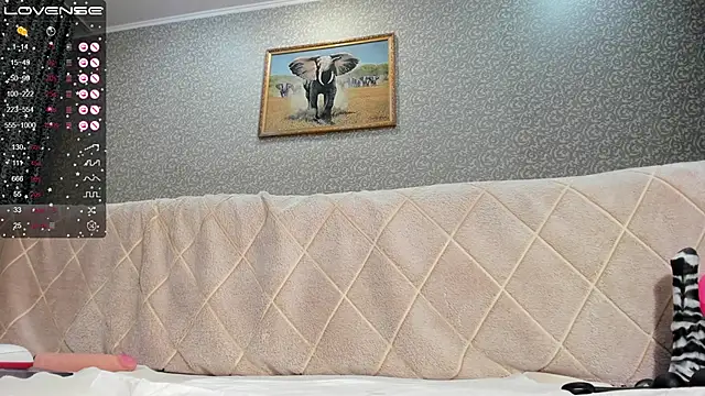 EvaDream online show from 9, 1, 2025