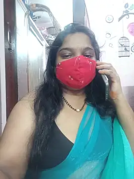 Snapshot of lovely-latha chatting on 29, 5, 2026 lovely-latha online show from 29, 5, 2026
