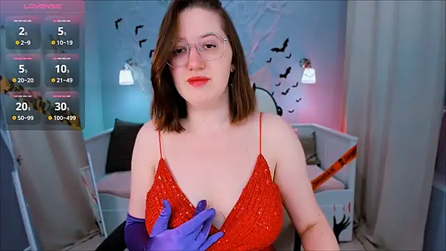 Charmy Gracy online show from 31, 10, 2025