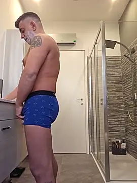 Snapshot of kekko-1982 chatting on 31, 12, 2024 kekko-1982 online show from 31, 12, 2024