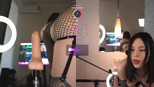 Snapshot of Sweet_Mistie chatting on 27, 5, 2026 Sweet Mistie online show from 27, 5, 2026