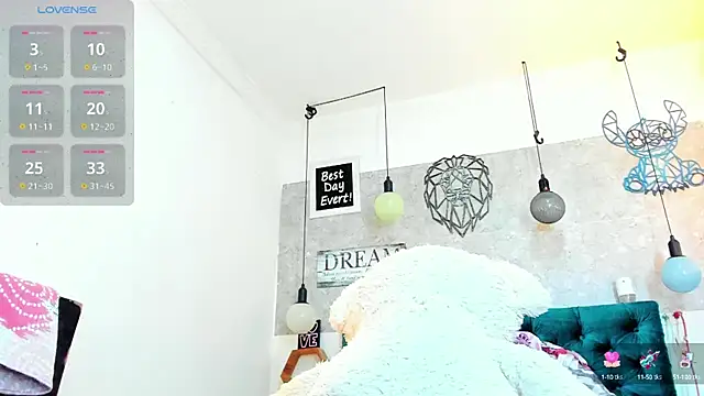 Rebeca xs online show from 10, 10, 2025