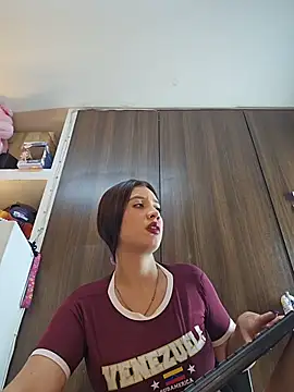 Rebeca xs online show from 24, 2, 2026