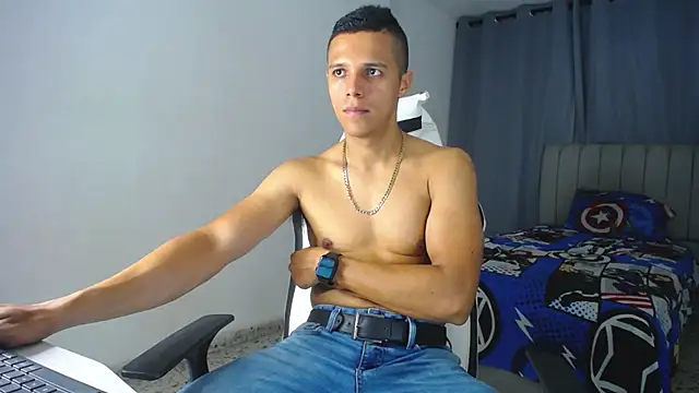 Snapshot of DavidAngell7 chatting on 8, 3, 2025 DavidAngell7 online show from 8, 3, 2025