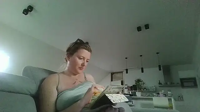 LiquidLeonie online show from 3, 5, 2026